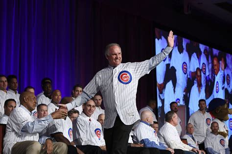 Cubs great Ryne Sandberg statue set to join fellow Hall of Famers on ...