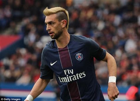 Javier Pastore denies he's demanded to leave PSG | Daily Mail Online