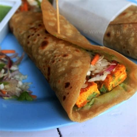 Delicious Paneer Kathi Roll Recipe | Fitelo