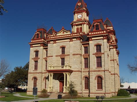 Caldwell County Courthouse - TEXAS HISTORICAL MARKERS