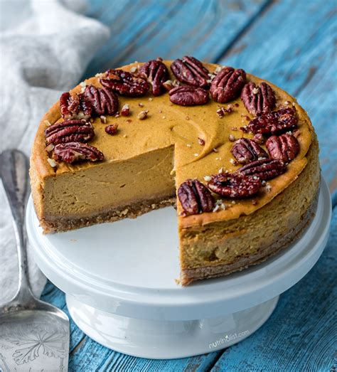 Baked Vegan Pumpkin Cheesecake with Maple Pecans - Nutriholist