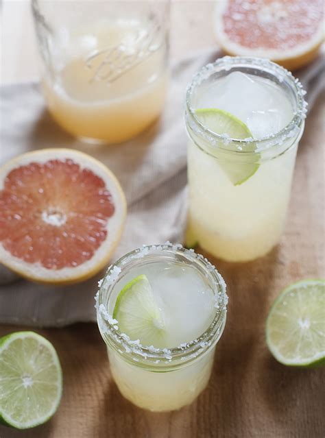 pink grapefruit margarita | pretty plain janes