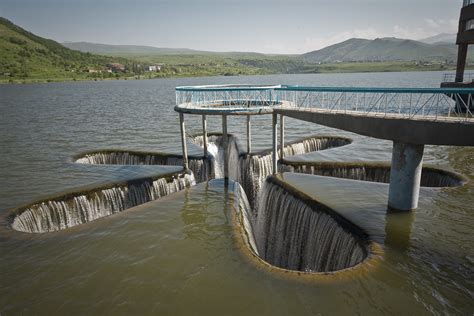 Picture of the Day: Star-Shaped Spillway in Armenia » TwistedSifter