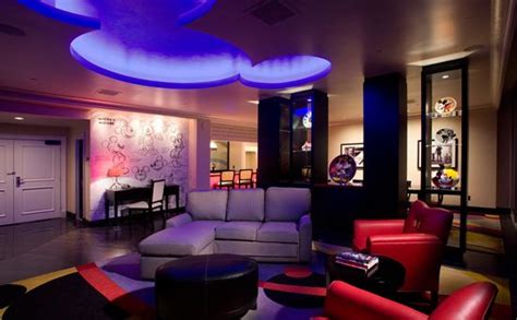 Get a Look at the Signature Suites of the Disneyland Hotel - MickeyBlog.com