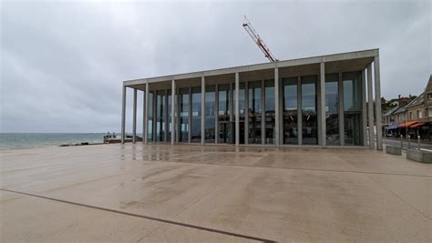 The New D-Day Landing Museum, Arromanches - Mechtraveller