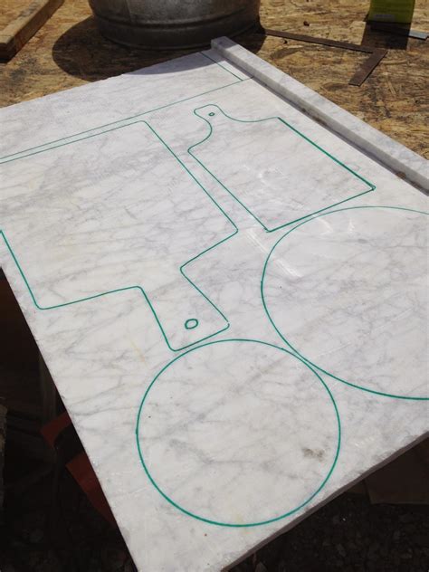 Grand Design: DIY marble cutting boards and cake plates