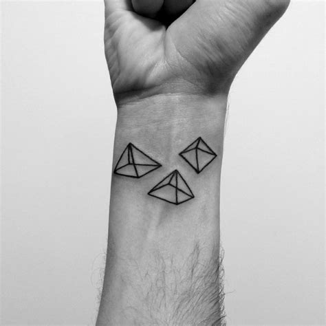 14+ Pyramid Tattoo Designs, Ideas | Design Trends - Premium PSD, Vector ...