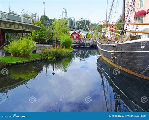 Liseberg Theme Park editorial stock photo. Image of entrance - 102888263