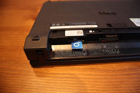 Dell Latitude 2110 3G (mobile broadband) SIM card slot (in… | Flickr