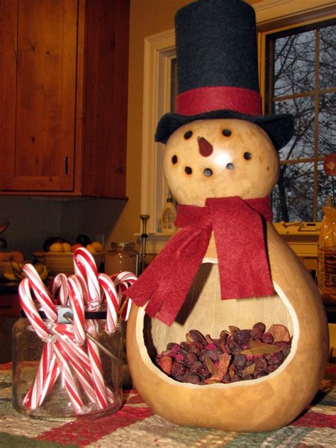 I'll have to do this with one of my gourds for sure. Gourd Crafts, Snowman Crafts, Cute Snowman ...