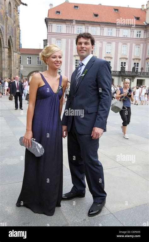 Ice hockey player Jaromir Jagr and girlfriend Inna Puhajkova The ...