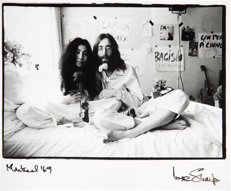 JOHN LENNON AND YOKO ONO ORIGINAL BED-IN PHOTOGRAPH SIGNED BY PHOTOGRAPHER