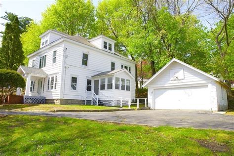 Chester, NH Real Estate - Chester Homes for Sale | realtor.com®