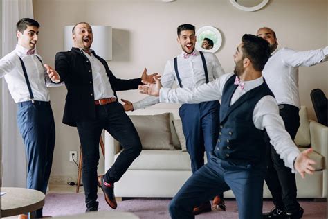 How To Ask Your Best Man and Groomsmen To Be Part Of Your Wedding | Wedding Journal