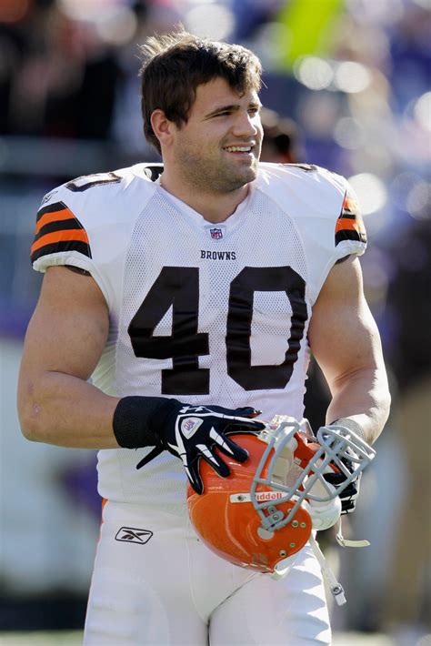 How many children does Peyton Hillis have? | The US Sun