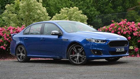 Ford Falcon XR8 2015 review | CarsGuide