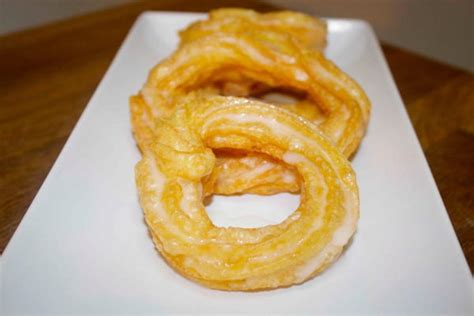 French Cruller Recipe | RecipeLion.com