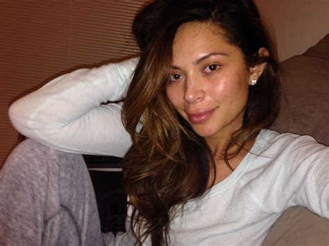 No Makeup Selfie Status - Mugeek Vidalondon