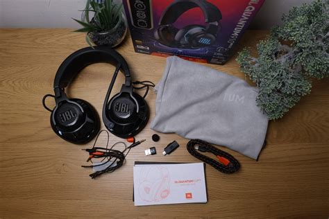 JBL Quantum 910 review: Convincing wireless gaming headset