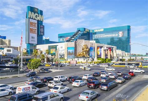 Street Traffic on Tropicana Avenue in Las Vegas - LAS VEGAS - NEVADA ...