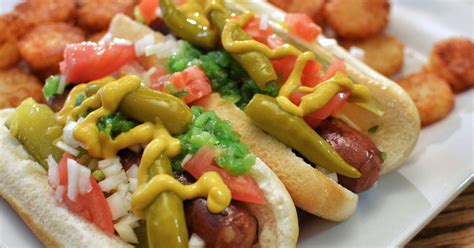 21 Hot Dog Toppings That Are So Crazy, You Just Have To Try Them For Yourself | The windy city