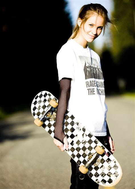 Skater girl | Skater girl outfits, Skater girls, Skate girl