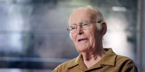 Gordon Moore biography and quotes - Toolshero