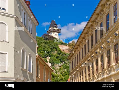 Graz castle hi-res stock photography and images - Alamy