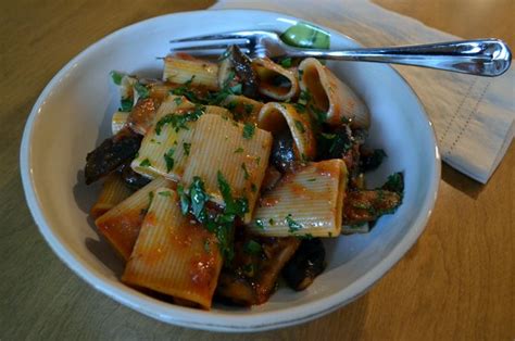 Paccheri with Tomato Sauce & Mushrooms – Paccheri alla Boscaiola | Recipe | Vegetarian dishes ...