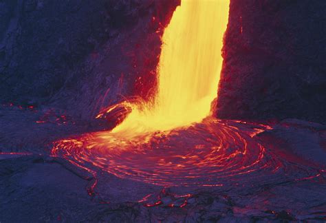 Lava Flow From Kilauea Volcano Photograph by G. Brad Lewis