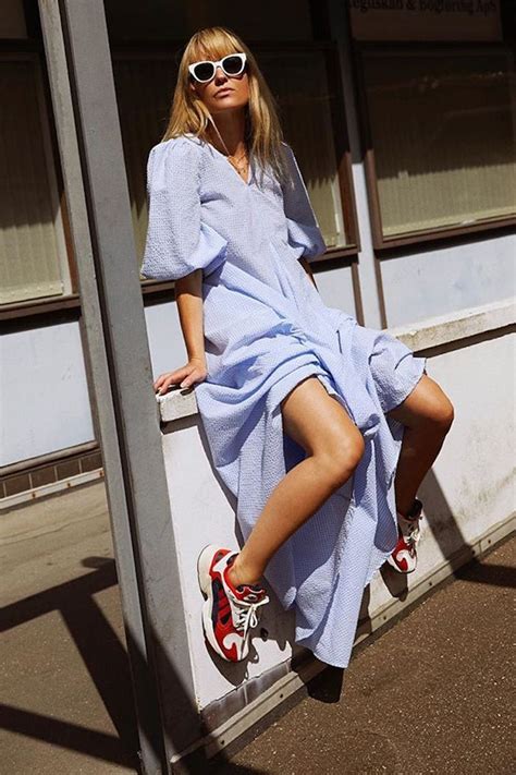 I Just Found 9 Easy Dress-and-Sneakers Outfits to Inspire Your Spring ...