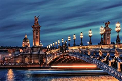 Things to do in Paris at Night – Midlife Globetrotter