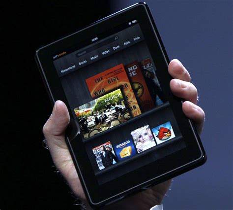 Kindle Fire vs. iPad 2 vs. Samsung Galaxy Tab 10.1: Tablet Specs and ...