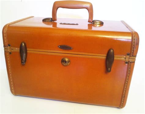 Vintage Samsonite Train Case Cosmetic Luggage With Tray | Etsy | Train case, Samsonite, Vintage
