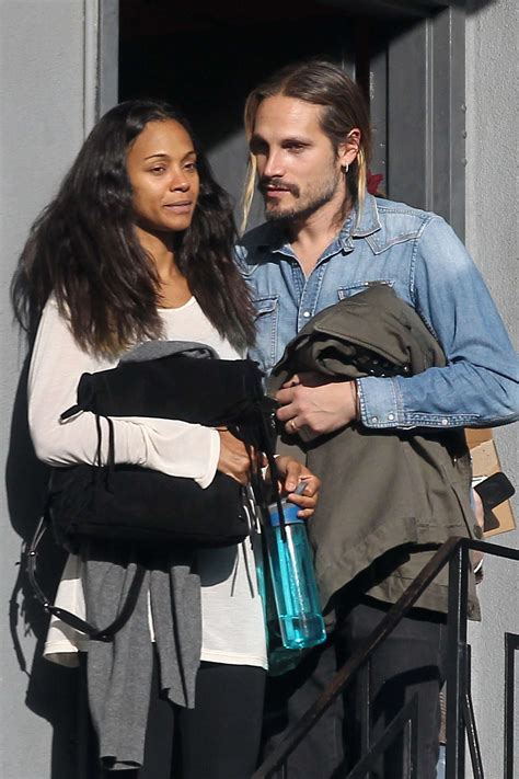 Zoe Saldana Getting lunch in Beverly Hills -14 | GotCeleb