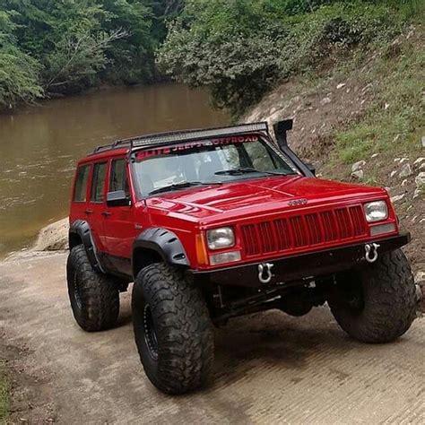 Jeep Comanche Mods Full of Custom Tricks https://www.mobmasker.com/jeep ...