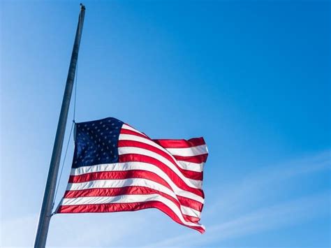 Memorial Day Flag Etiquette: Here's What You Need To Know | Across America, US Patch