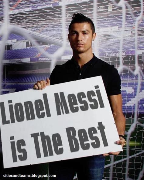 Wallpapper of Actres: Cristiano Ronaldo: Lionel Messi is The Best