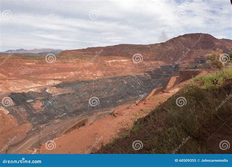 Iron ore mine stock image. Image of australia, ranges - 60509355