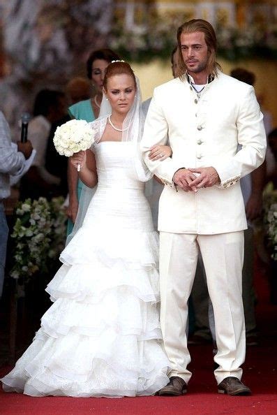 William Levy Photostream | Wedding dresses, Long blond, Wedding scene