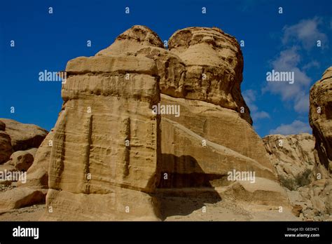 Ruins in Petra Jordan Stock Photo - Alamy