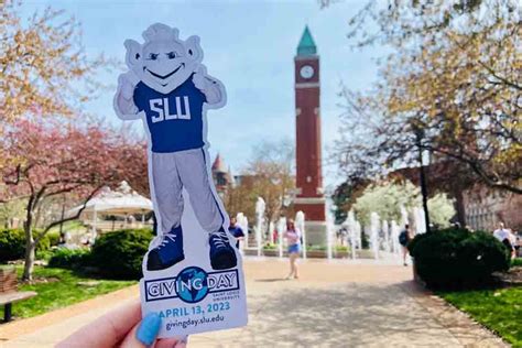 Giving to Saint Louis University : SLU