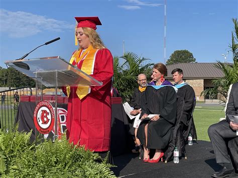 GALLERY: Bryan County graduates head into the future - Bryan County News