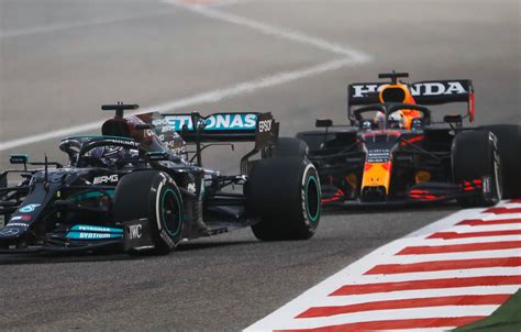 Button: Hamilton v Verstappen what F1 needs | PlanetF1 : PlanetF1