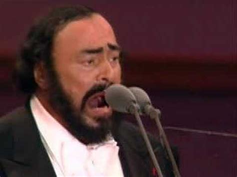 "Caruso" * Luciano Pavarotti - everybodylovesitalian.com