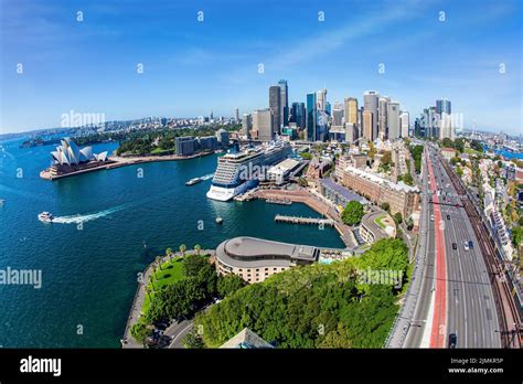 Sidney is the largest city in Australia Stock Photo - Alamy