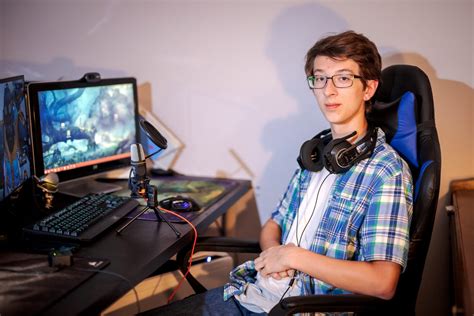 Esports Scholarships: A Path to Higher Education Through Gaming » Business to mark