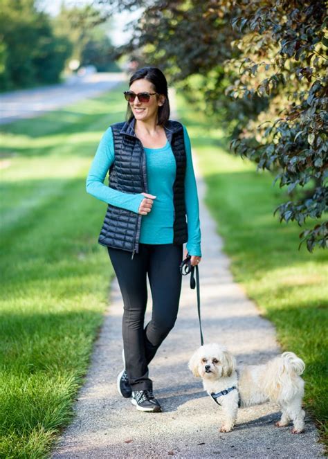 The Perfect Walking the Dog Outfit for Fall