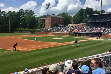 UNC Baseball: Diamond Heels start NCAA’s with 11-0 win over NC A&T - Tar Heel Blog