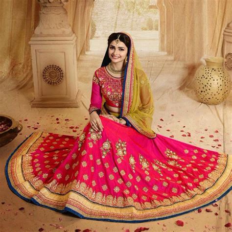 Manjari Sarees - Trendy Collections For Womens, Kids, Mens